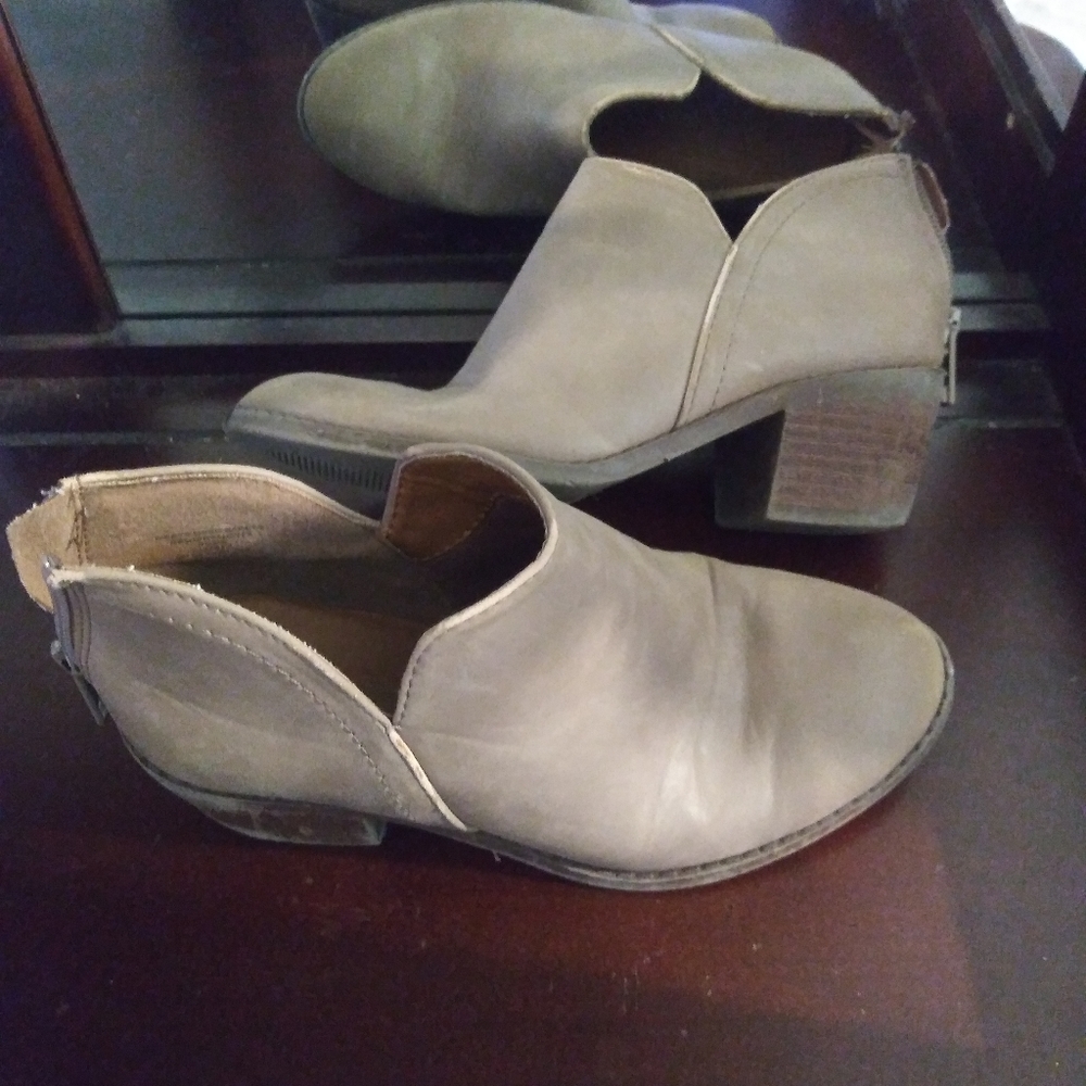 Tan Booties - Picture 4 of 5